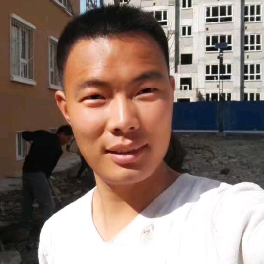 奔放的钢笔🖋