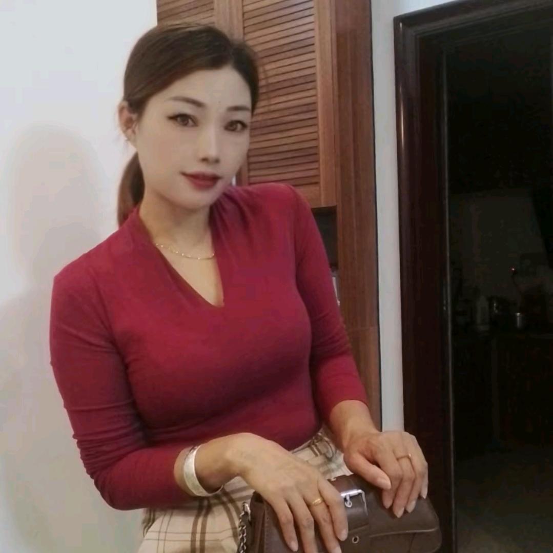 小卢娟