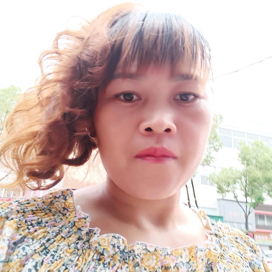 单身流浪妹五个孩子的宝妈