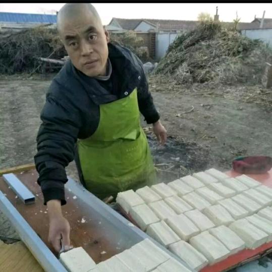 卖豆腐的光头强
