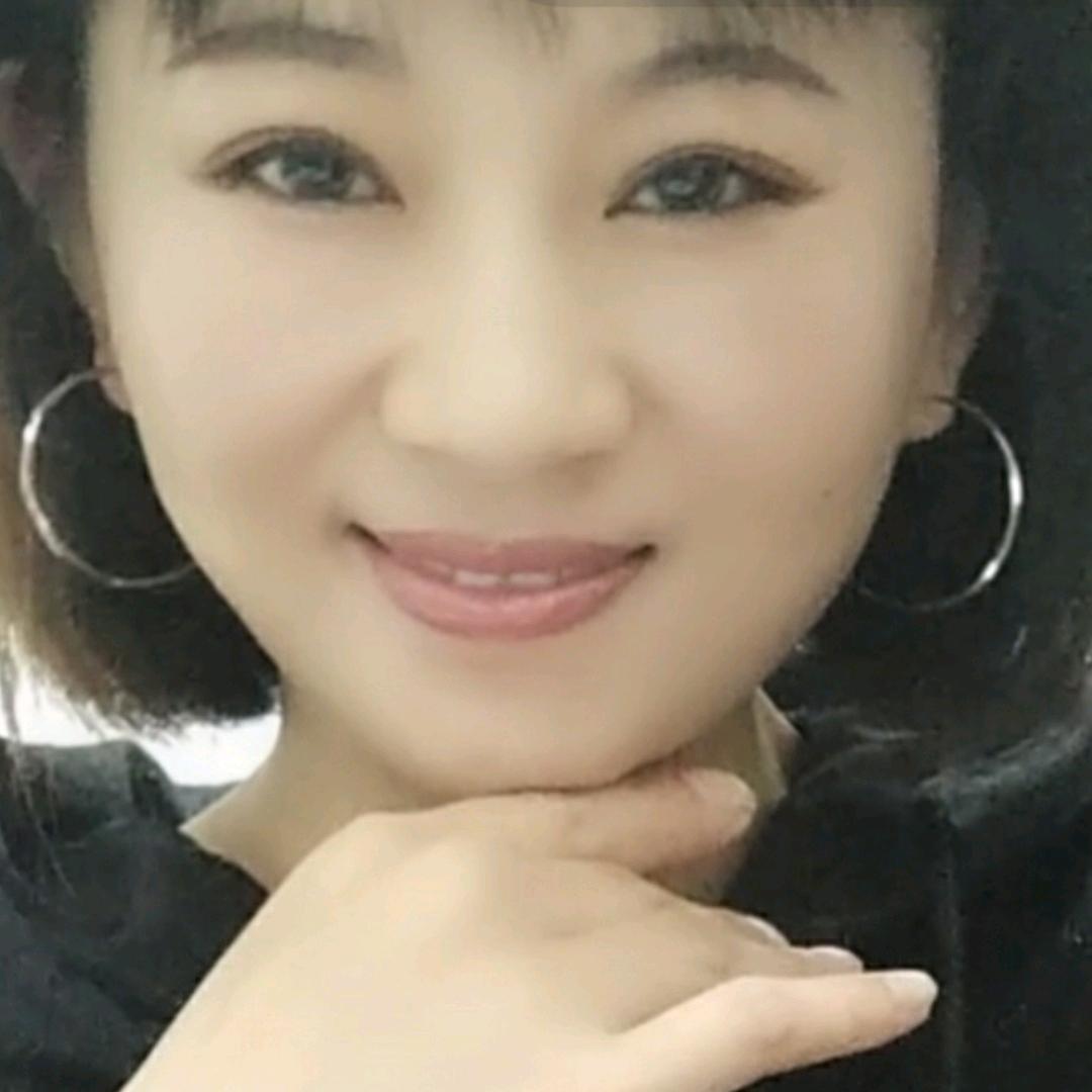 小辉。
