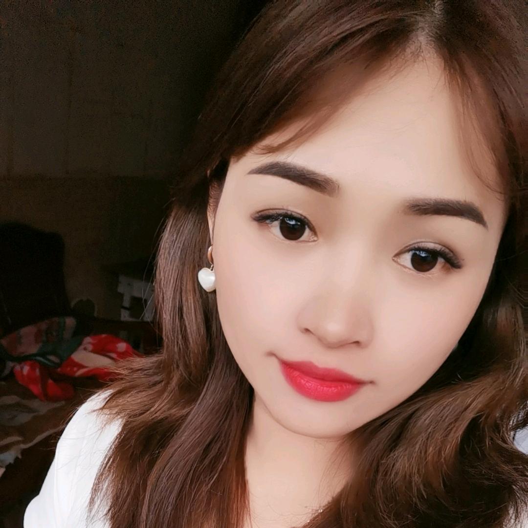 霞儿