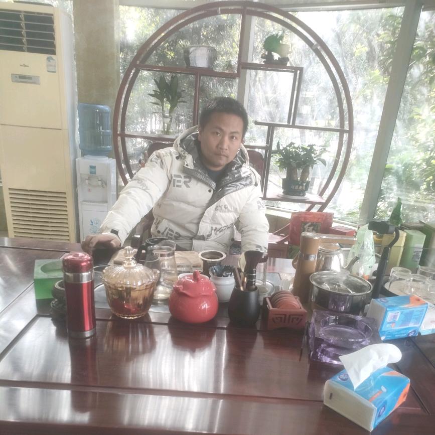 固佳系统门窗郭斌