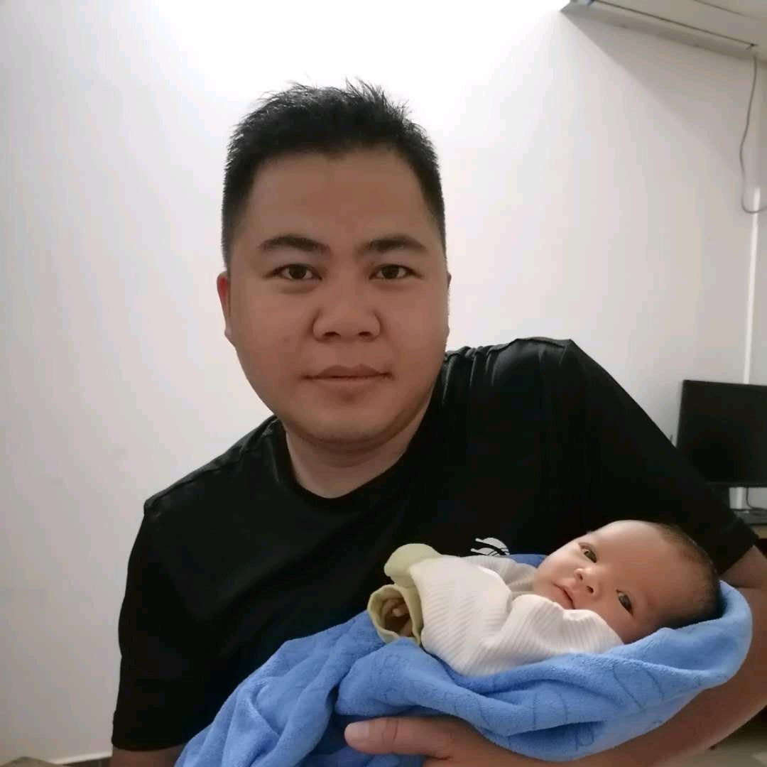 辉