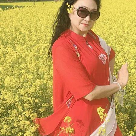 自信女人