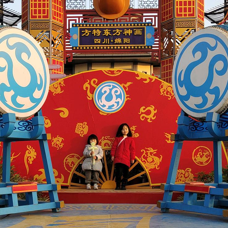 瑶瑶萱萱妈妈