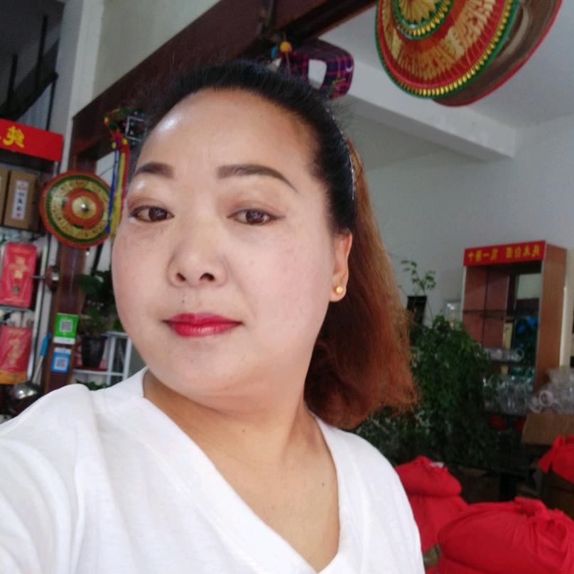傣族传统纯米酿制白酒赵加芹