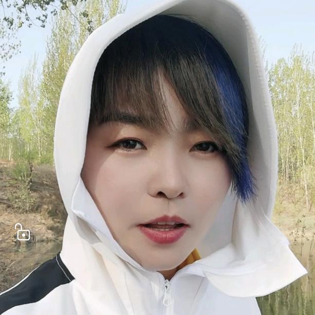 雅娟钓鱼