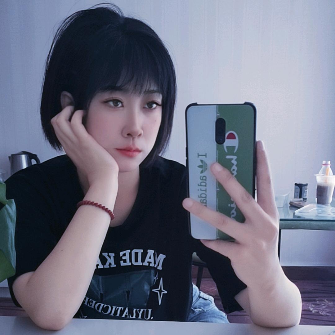 小韩睡醒了