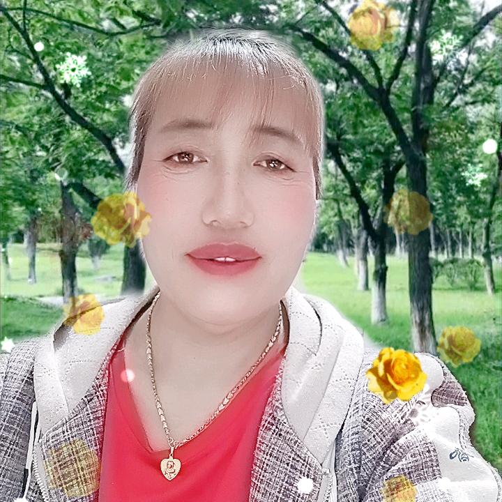 平安是福本人喜欢唱歌跳广场舞。