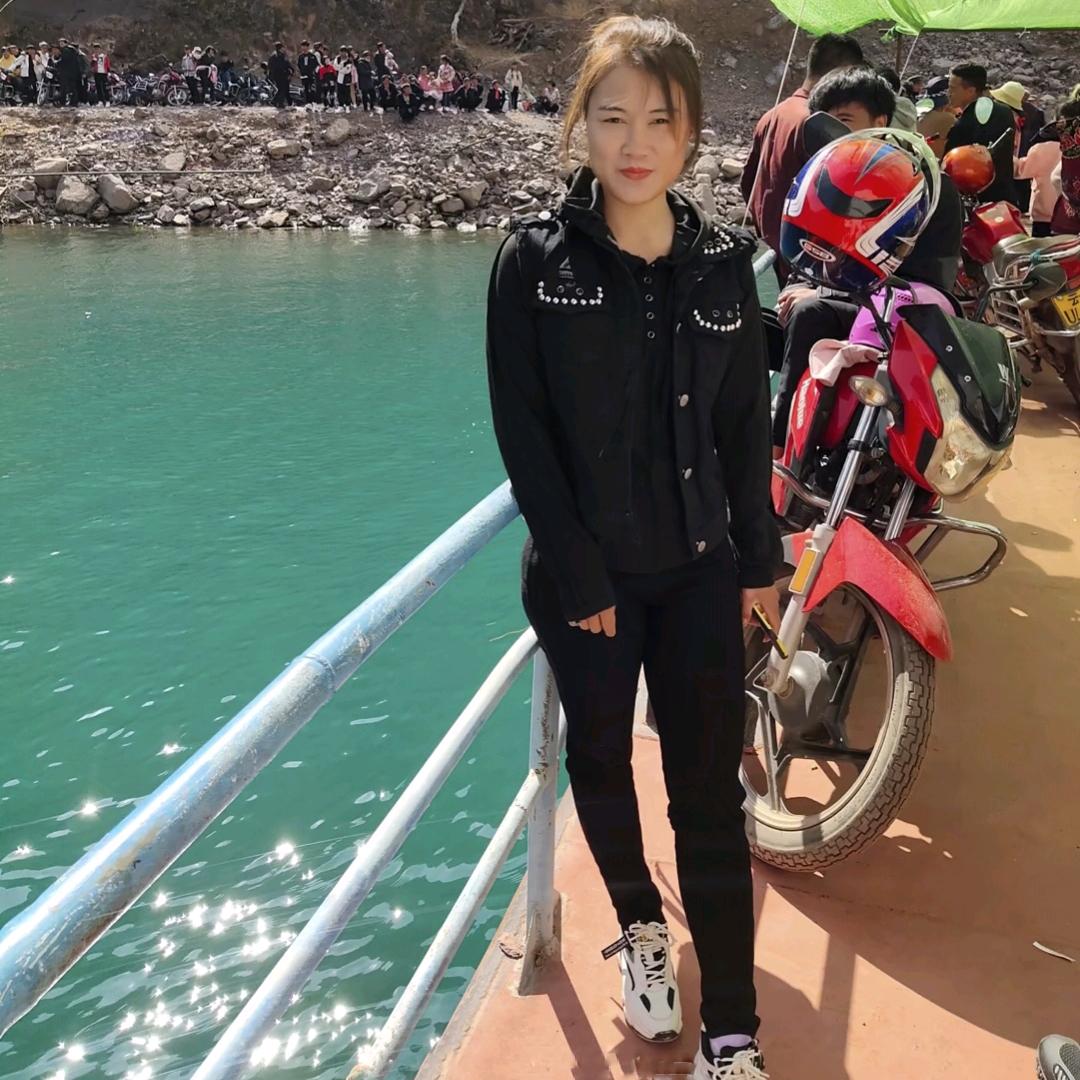 云南  山表妹