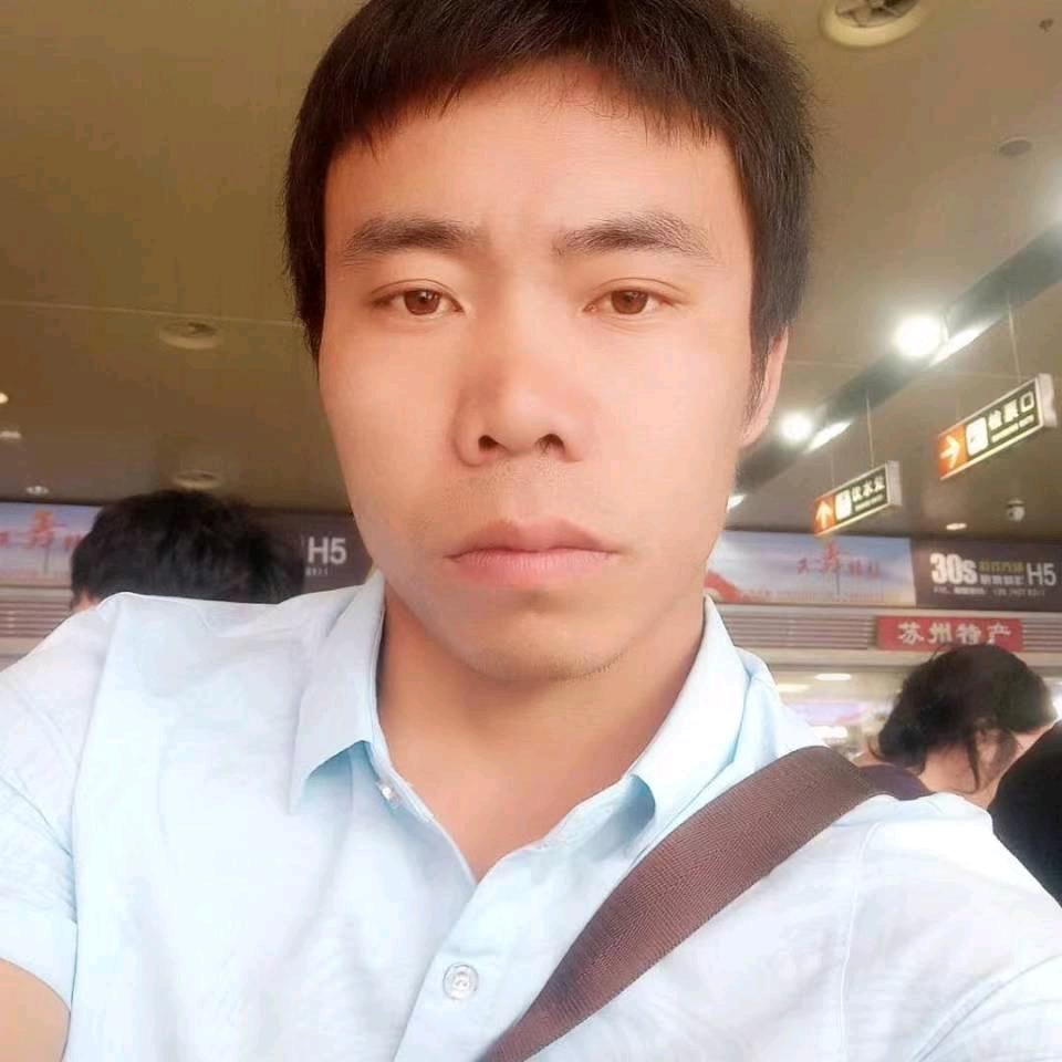 向着幸福跟着走远方，