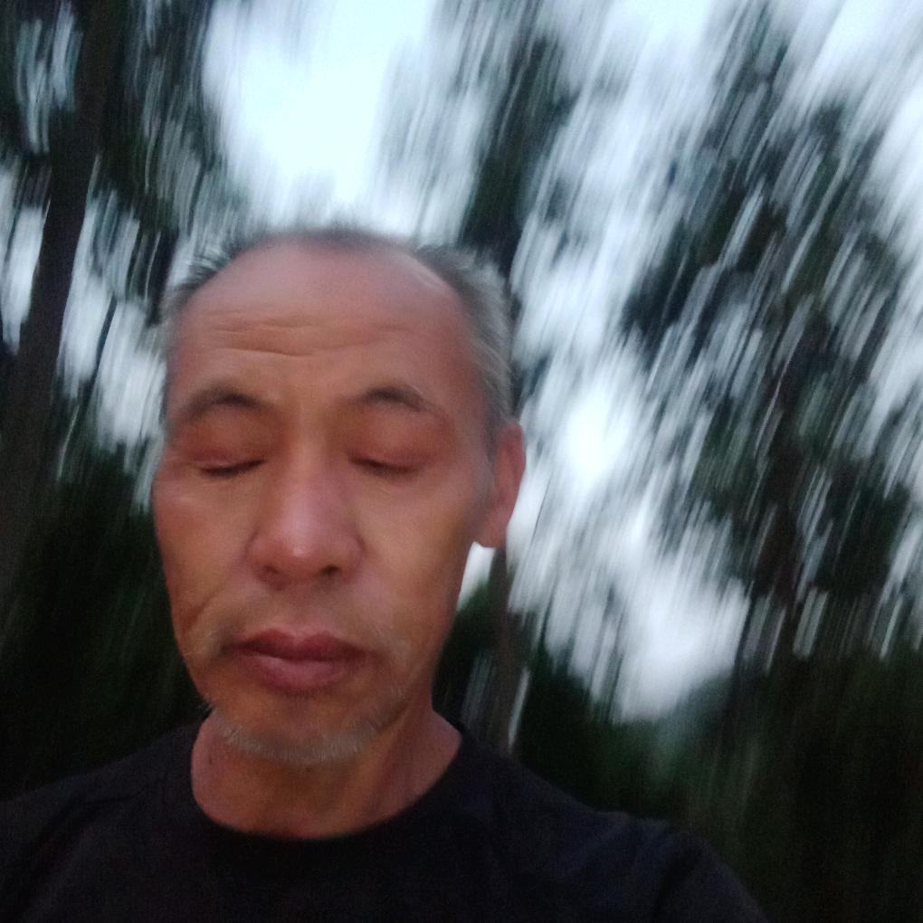 盘銀福