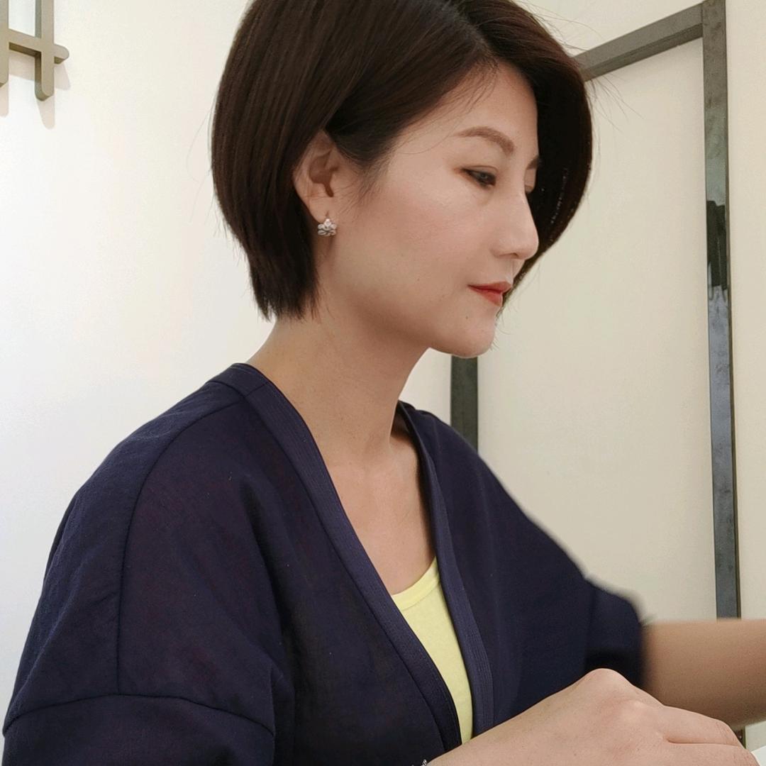 吱吱