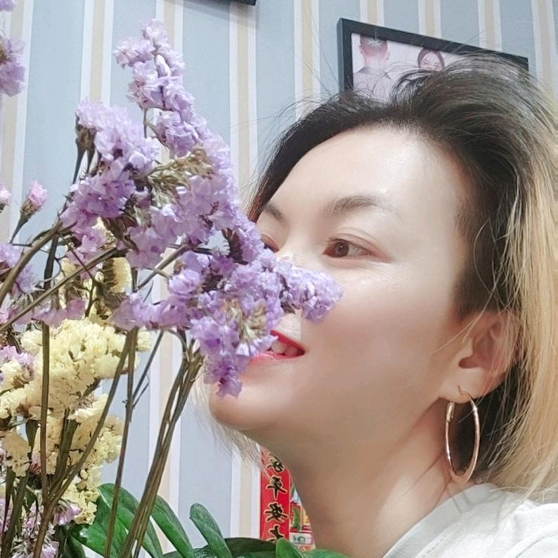 中越靖靖