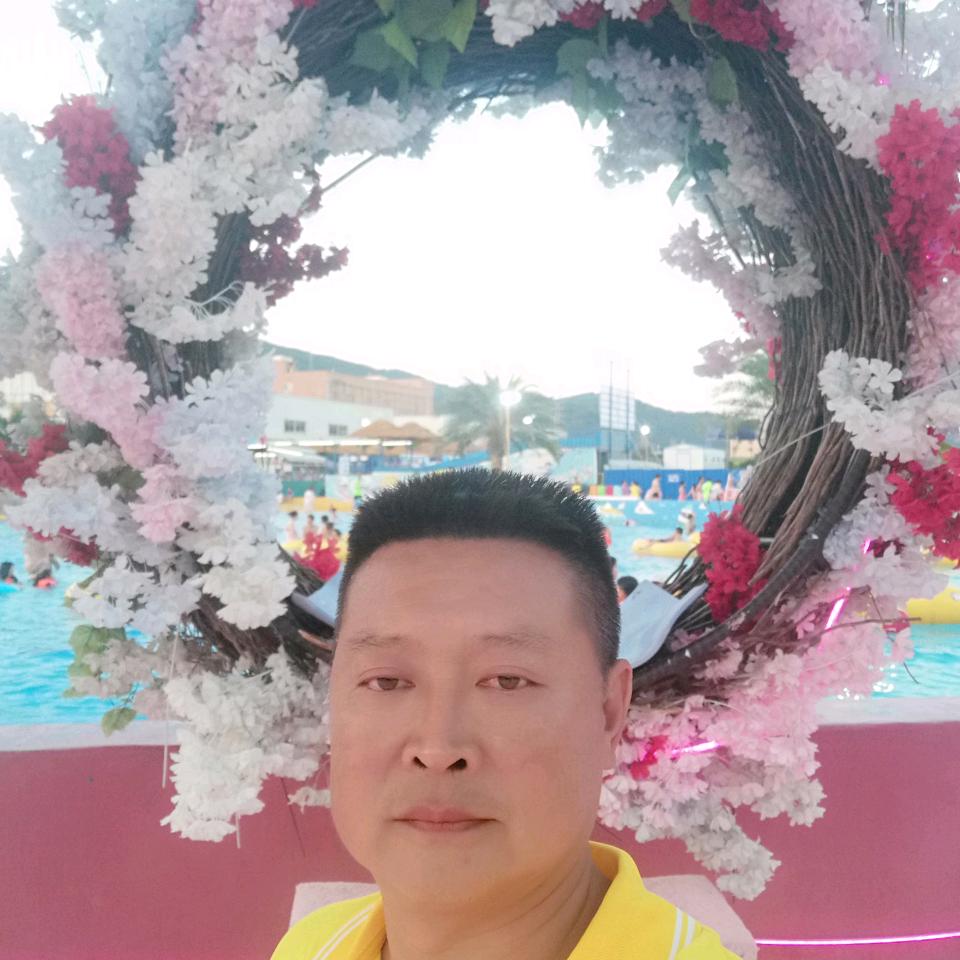 专业胡桃木成品家具批发