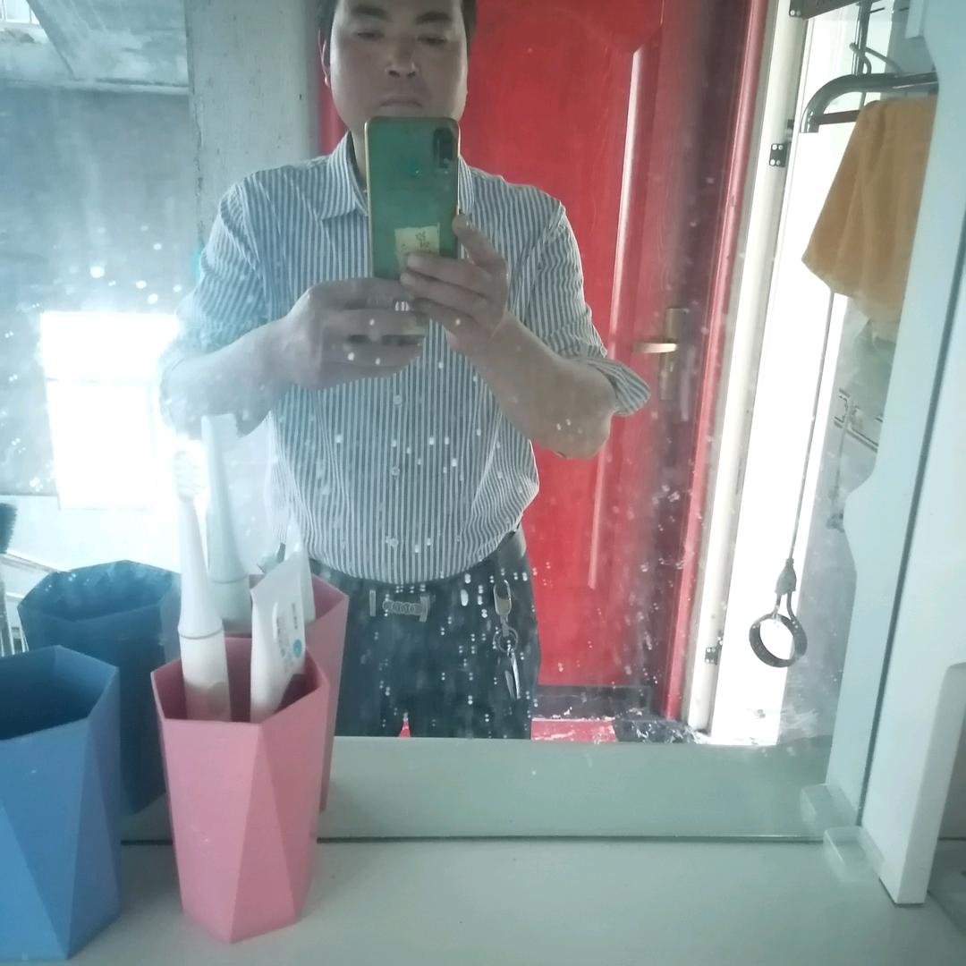 未来靠自己💐💐，做护栏的对伍，