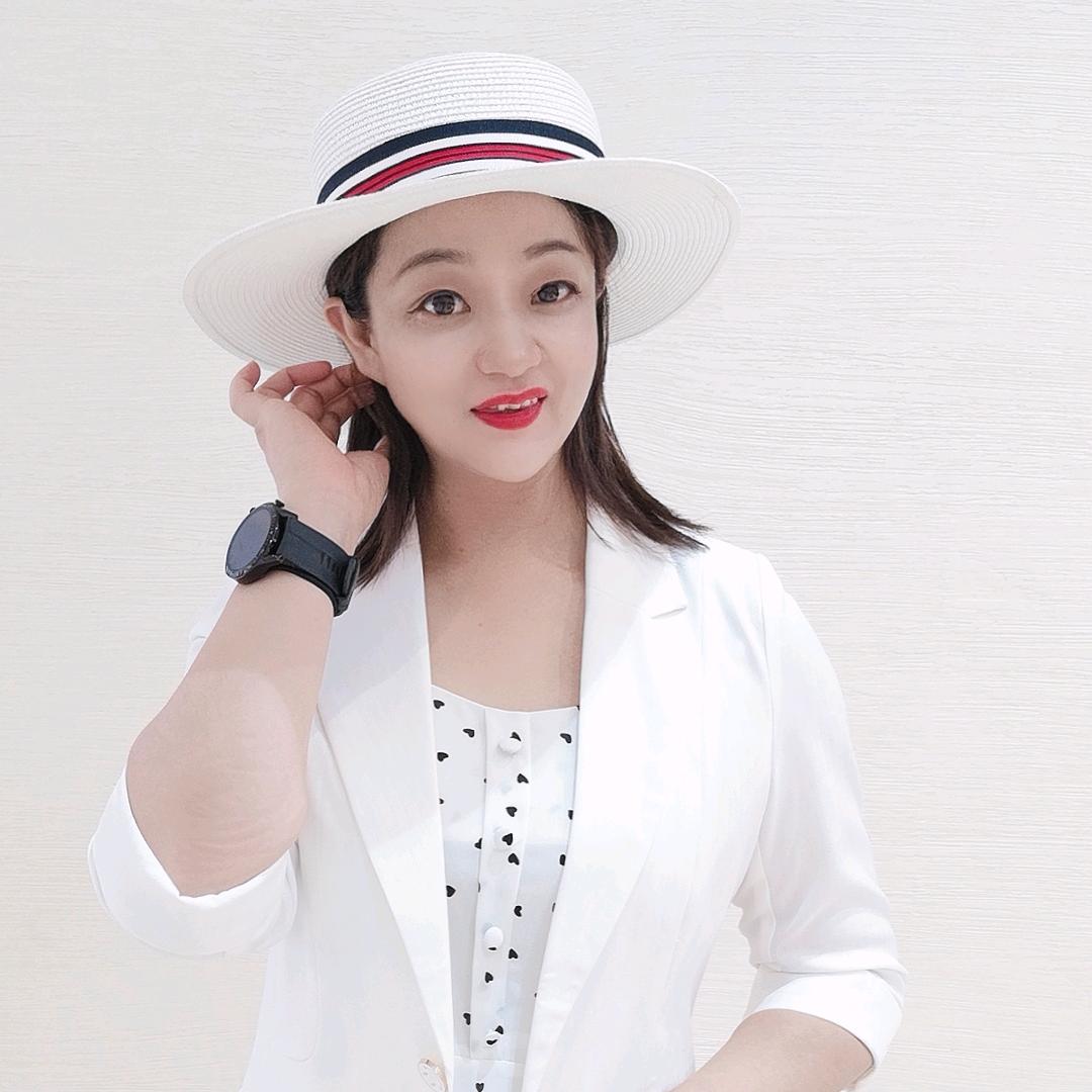 信阳市和美广场三楼朗姿梁林