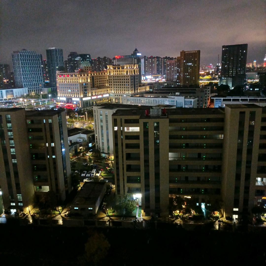 逆风雨