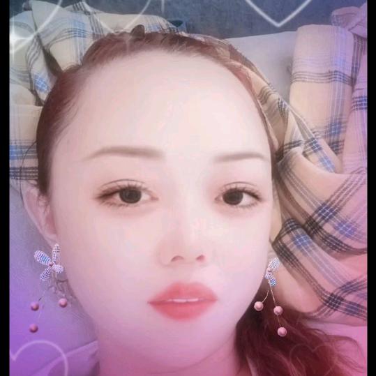👈👭何🌈姐姐👭👉