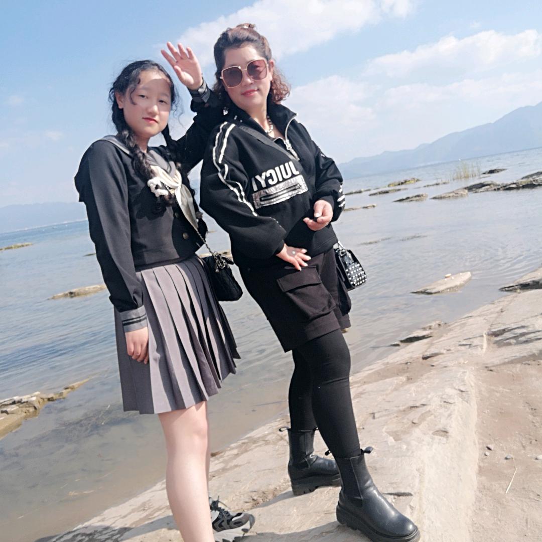 鼎旺鱼庄，啊丽