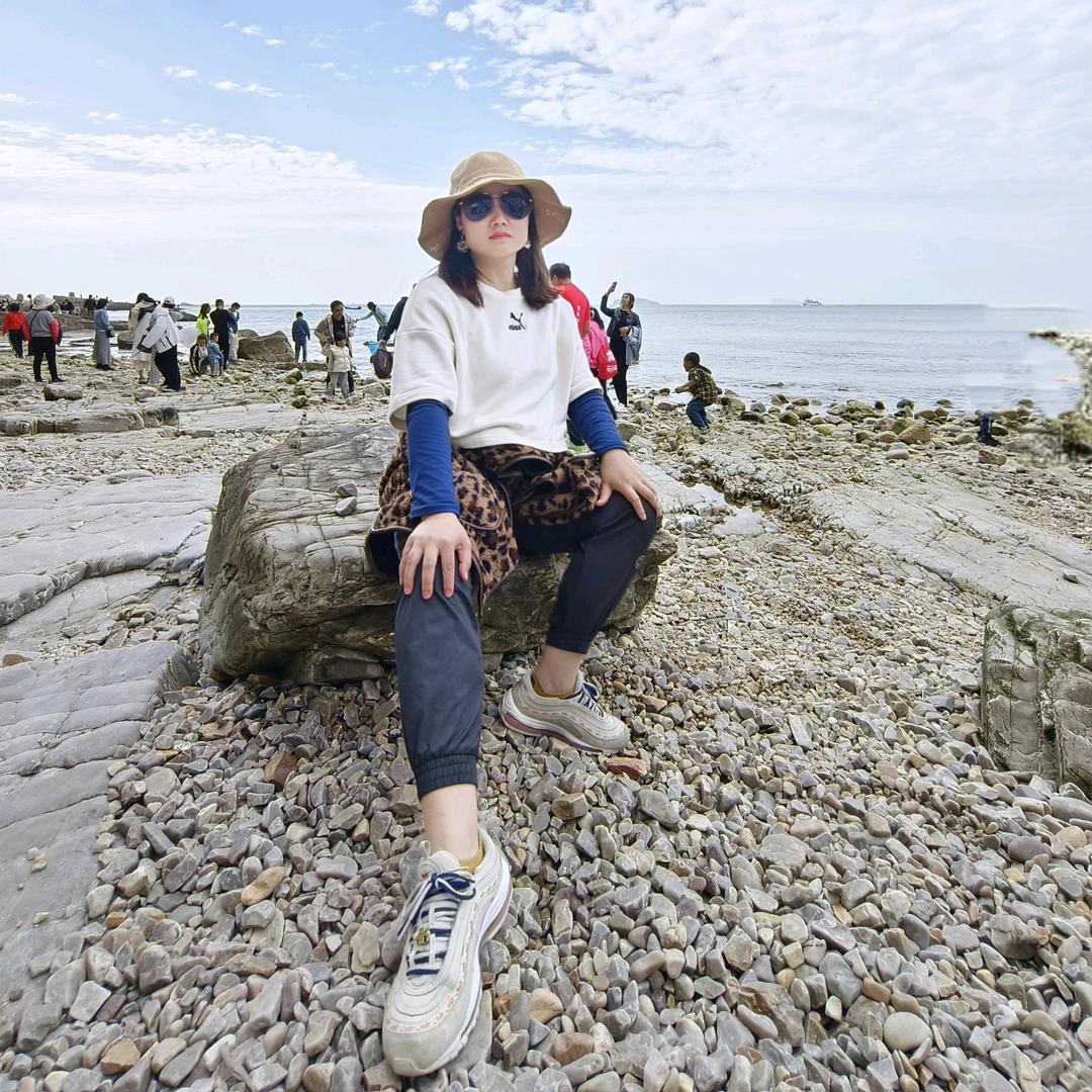 来给生活比个  ´ฅ叶ฅ｀