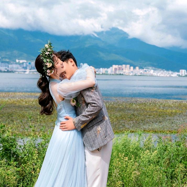 小高不吃香菜！