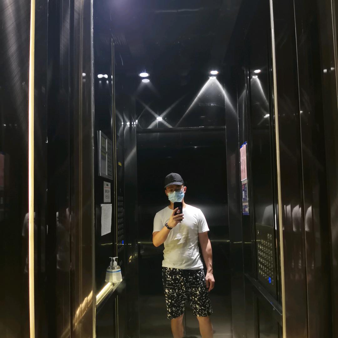 爱玩龙 AI ONE LON潮玩电玩工厂