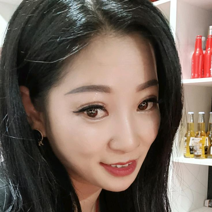 松花江边的小娘子