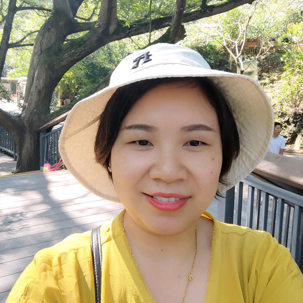 格拉瑞斯梁姐
