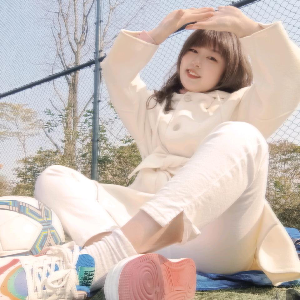 婷留那瞬间