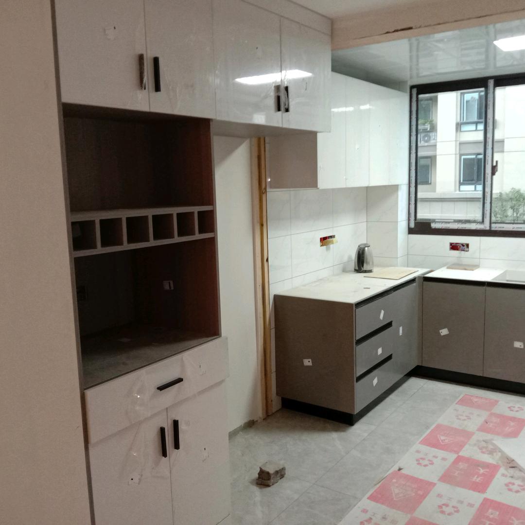 工地小哥    @全屋定制@