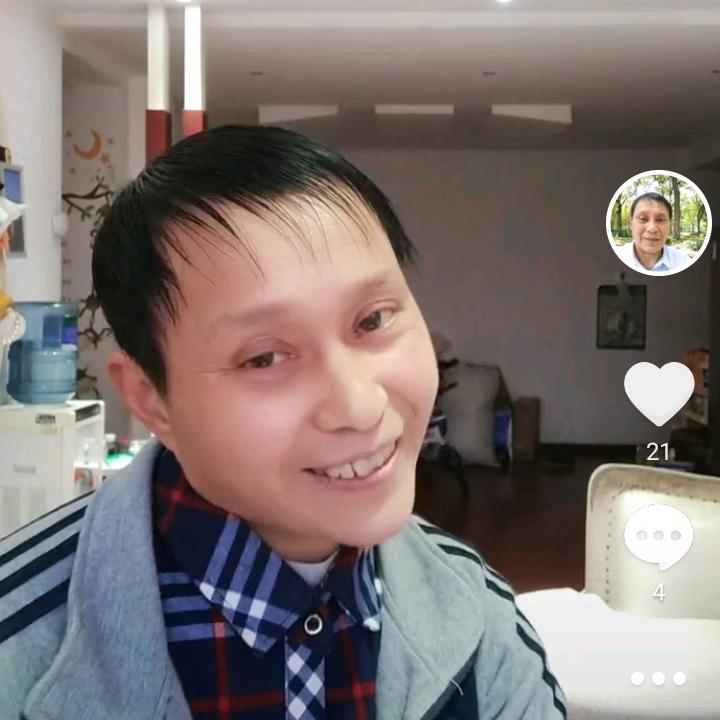 韦忠福