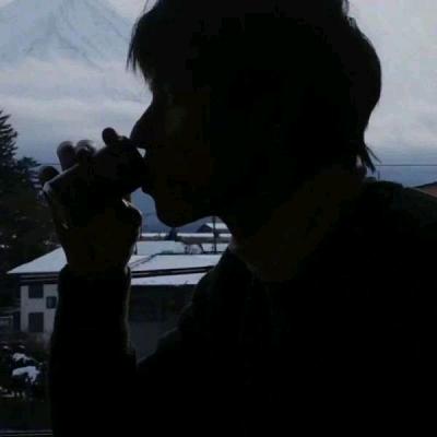 挽（私信被永久封禁了）