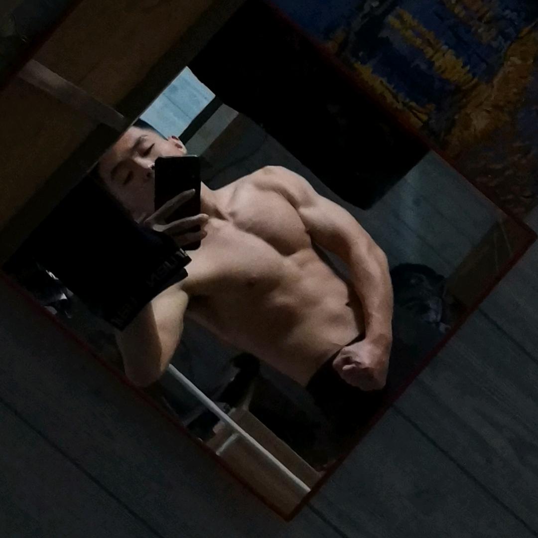 小郑睡不着（味真足）