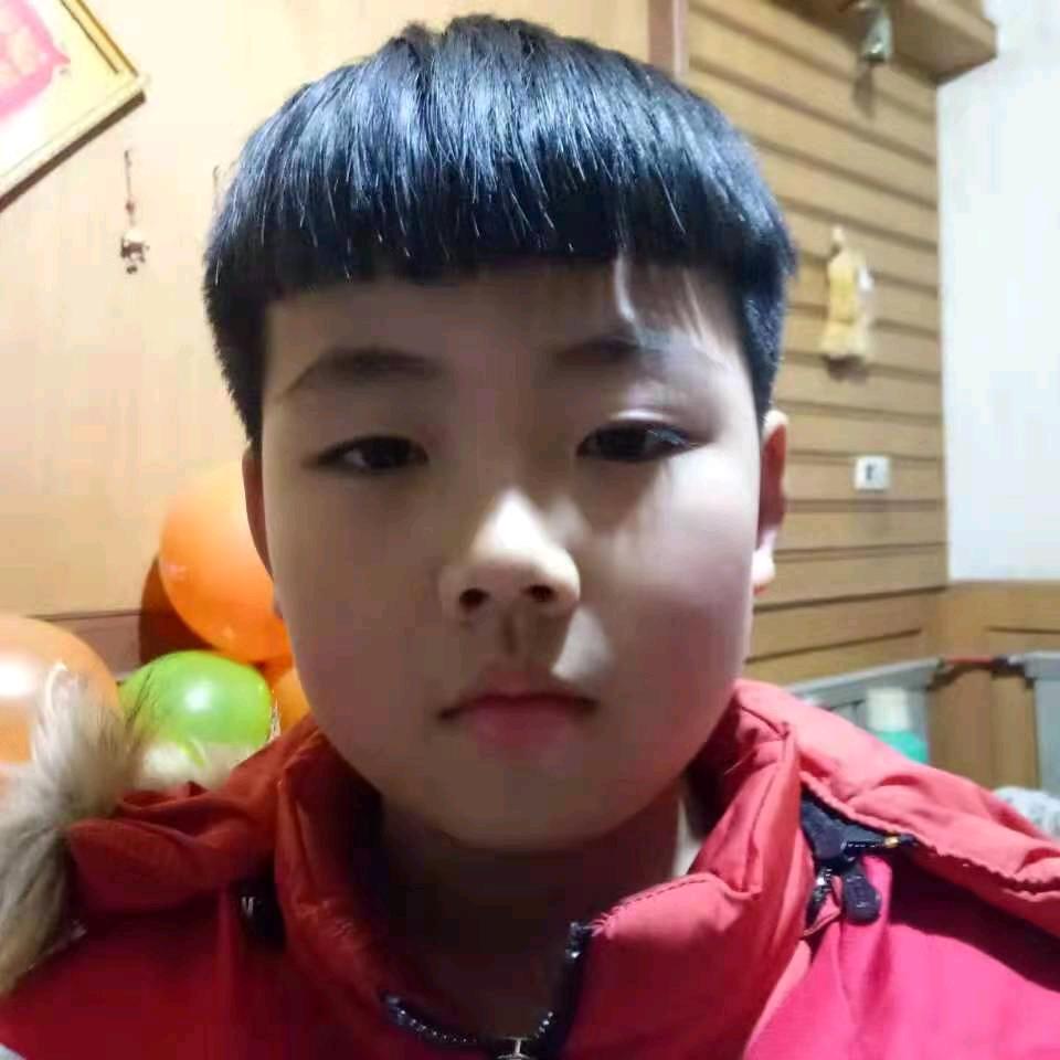 郝识博