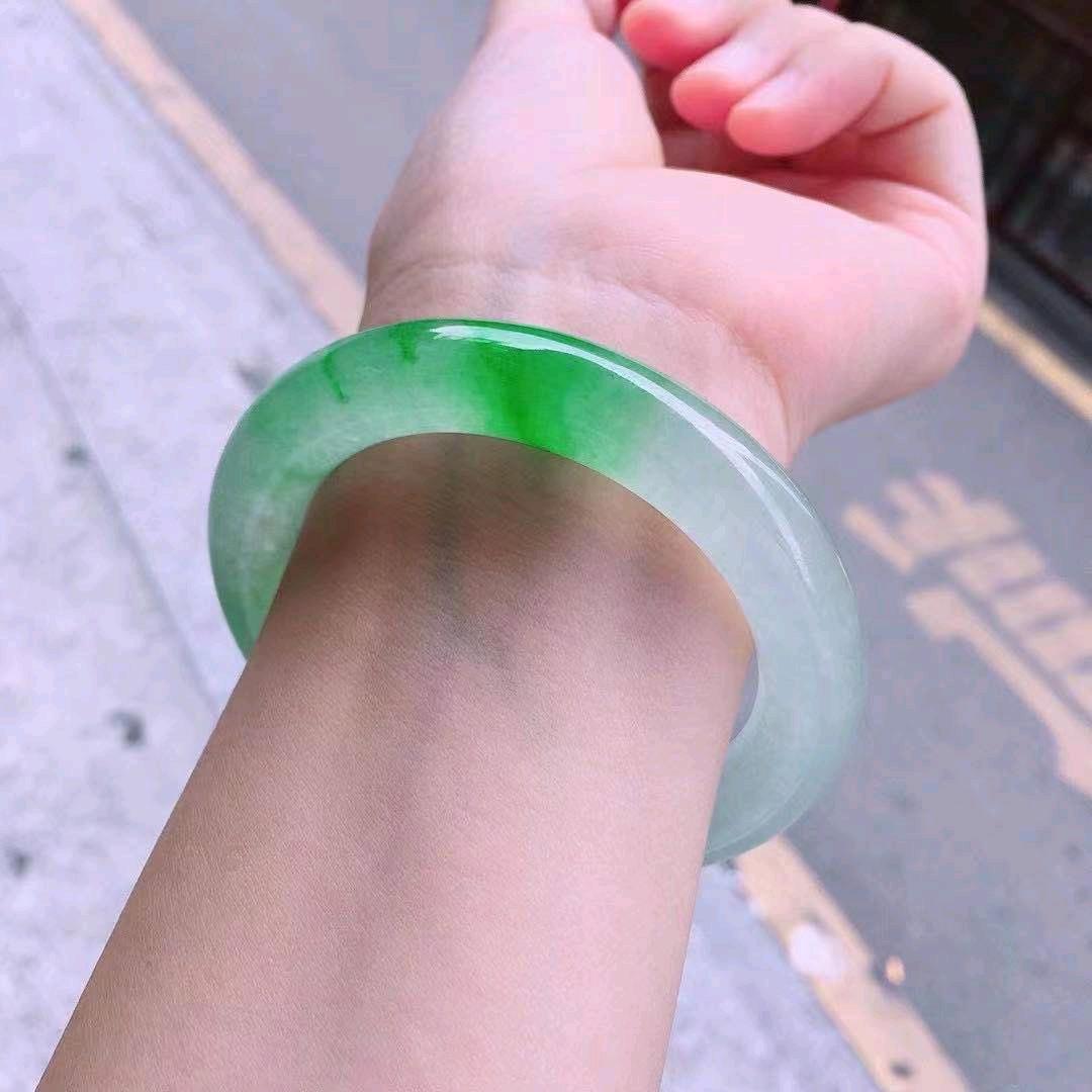 翠万福缘珠宝