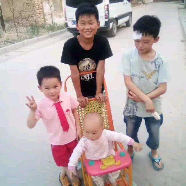 陈家四拽