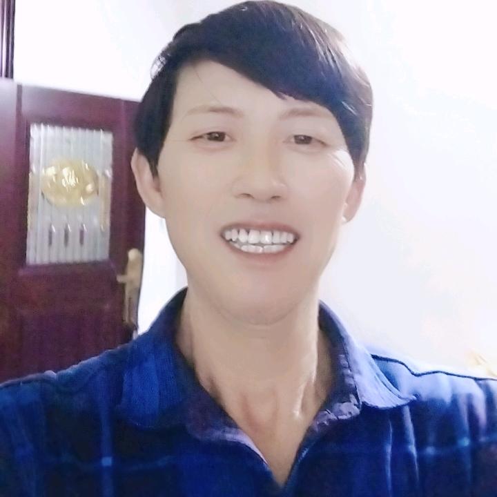 田哥AAA044（晚上九点半开播）