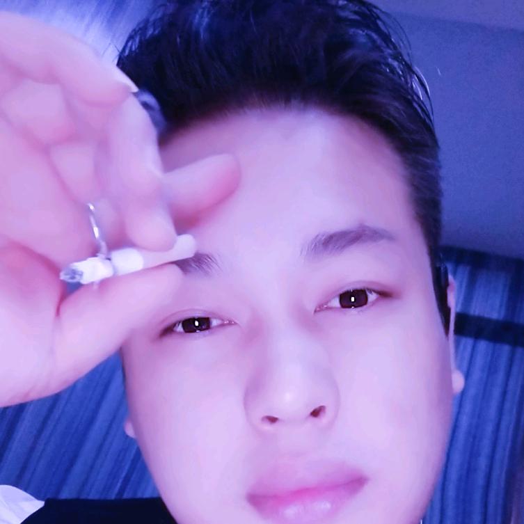 记忆仍在人以不在是从前