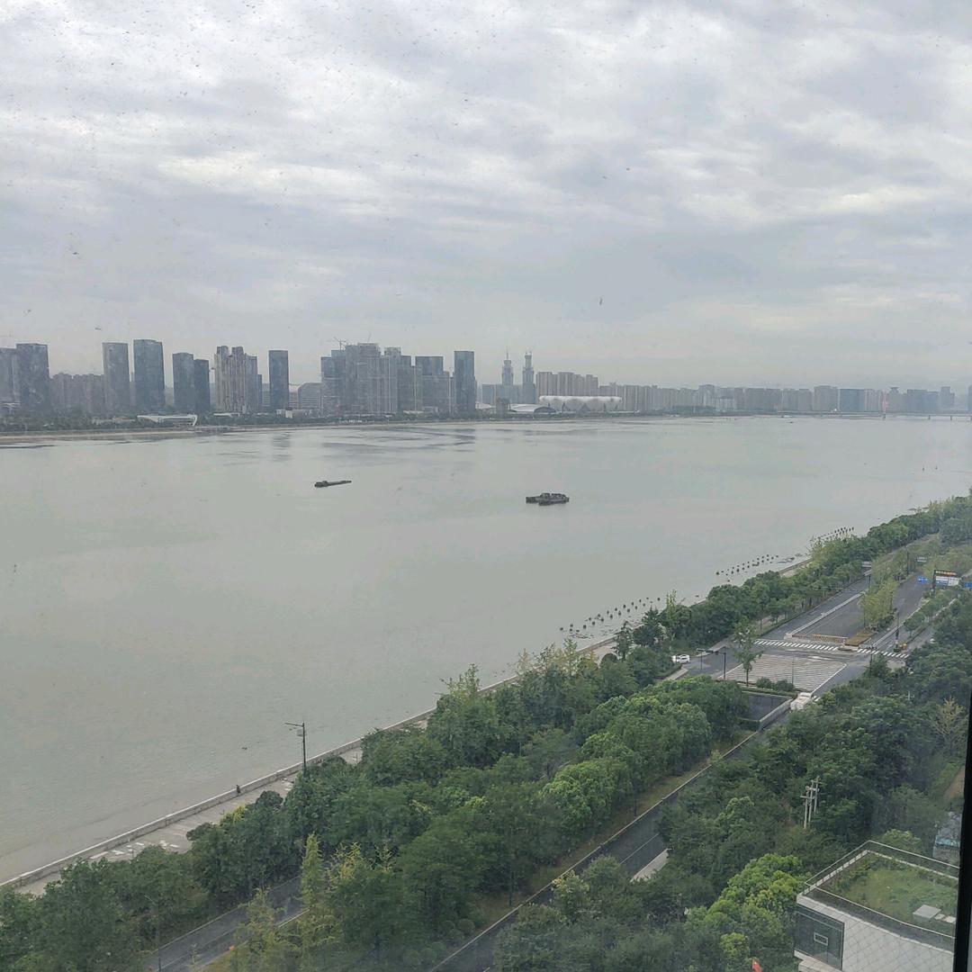 “钧～灵”天下