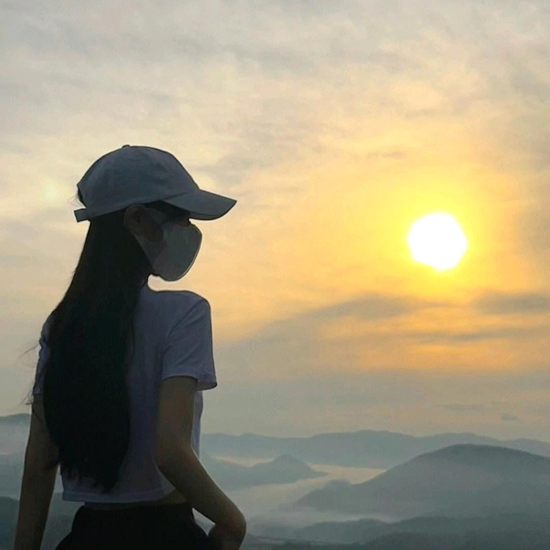小七爱吃糖