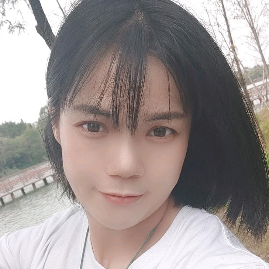 莹莹