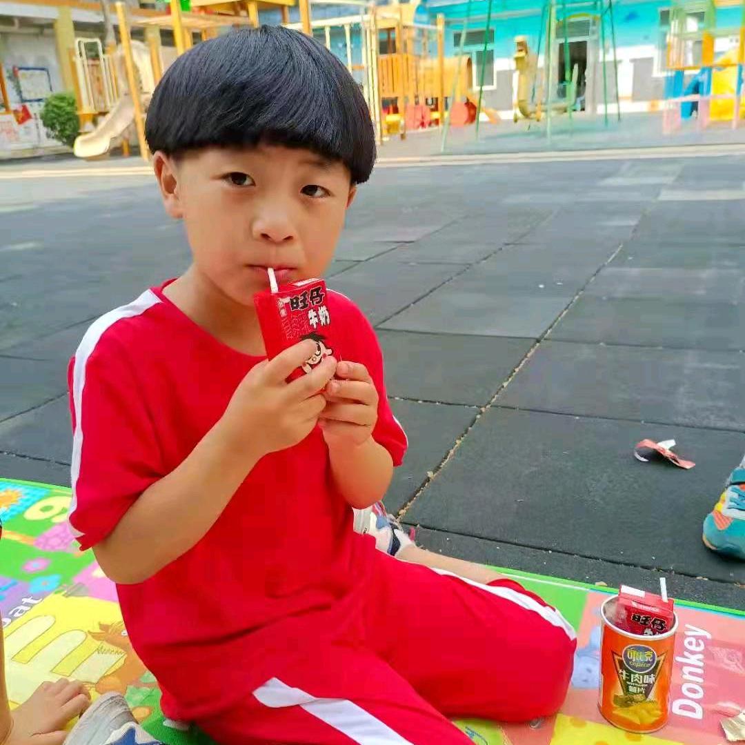 臭蛋，二臭爷爷