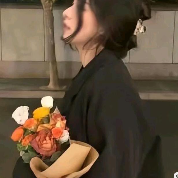 黄吖吖（朋友圈）
