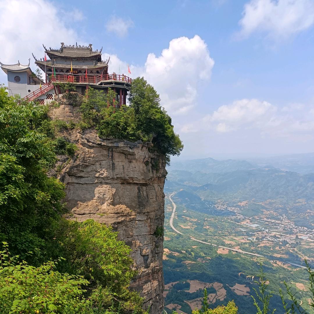 小  陈