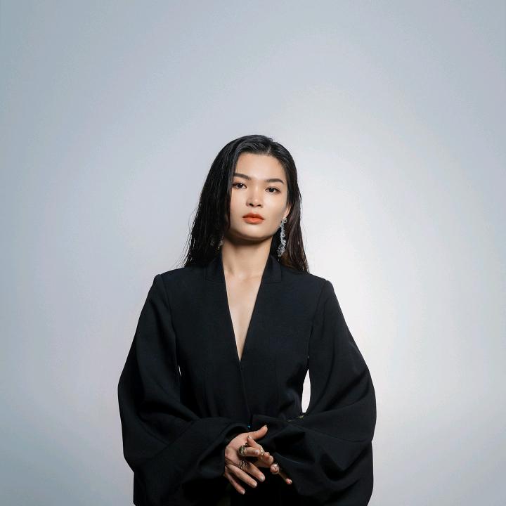 南宫霞姐