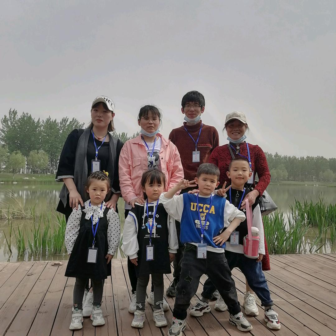 王敬红小梁电子屏一条龙