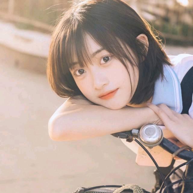 英子，