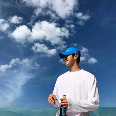 向着太阳迎着光☀️